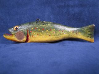 This Duluth Fish Decoy would look fabulous on display, and of course