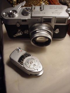  Leica DBP M3 ERNST LEITZ WETZLAR GMBH camera w/ Summicron Lens