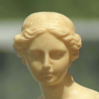 Venus de Milo Classic Figurine by A Santini Italy 1940s