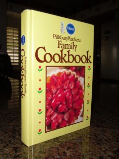 Pillsbury Kitchens Family Cookbook Hardc 1987 The American Classic