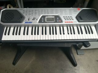 Music Electronic Keyboard Radio Shack MD 982