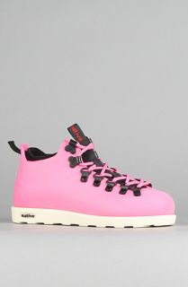 Native The Fitzsimmons Boot in Hollywood Pink