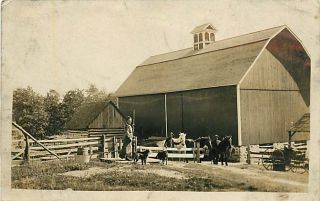 Wi Fall Creek Farm Scene Horses Barn RPPC 1911 R29117