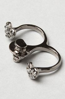 Soho Collection The Love Skull Two Finger Ring