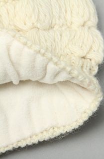 deLux The Mohair Flower Beanie in Ivory