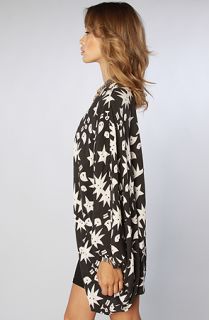 mad love the kissy cape in black kiss sale $ 37 95 $ 108 00 65 %