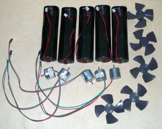 3vdc battery operated motors with fan blades and dual D cell battery