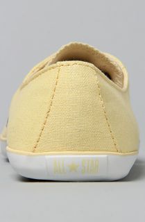 Converse The All Star Light Basic Canvas Sneaker in Pale Yellow