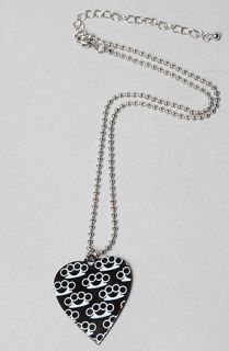 Accessories Boutique The Knuckle Print Heart Necklace in Black and