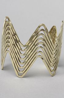 Accessories Boutique The Metal Zig Zag Hammered Cuff