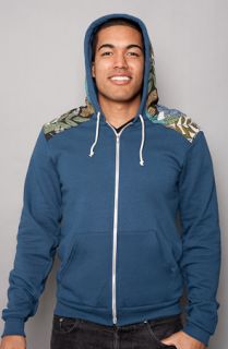 Apliiq The Walnut and Spruce Hoody Concrete