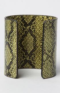  boutique the snake print cuff in green sale $ 4 95 $ 18 00 73 %