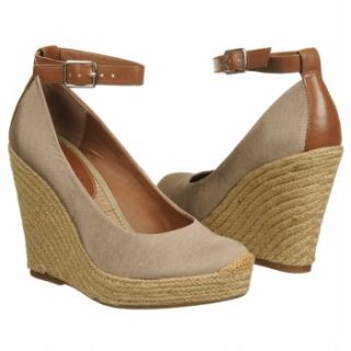 20 % off bcbgeneration women s gracyn pebble almond 4