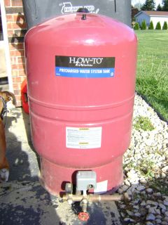 Precharged Water System HT44 Waterworker Pressurized Well Pump Tank 44