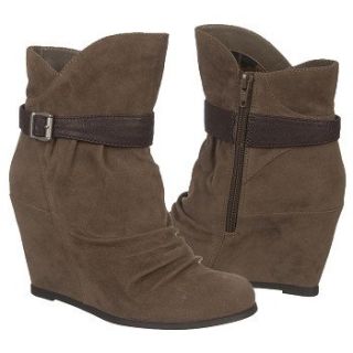 53 % off fergalicious women s crush taupe 5 0