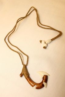 Hawaiian Jewelry Fish Hook Carved Choker Necklace Koa Wood w Bone