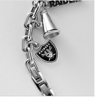 Oakland Raiders Fossil Ladies Charm Bracelet Watch New
