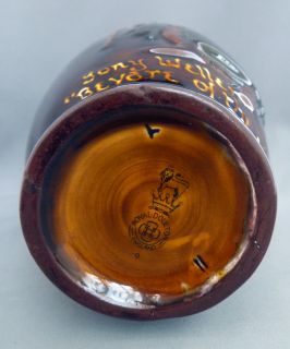 Royal Doulton Kingsware Tony Weller  Beware of The Vidders  Whisky