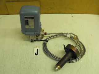 Foxboro Pressure Transmitter w Pressure Probe M 11gm