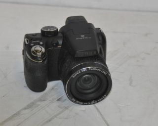 Fujifilm FinePix S4000 Superlong 30x Optical Zoom Camera