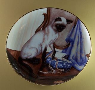 Siamese Cat Plate Velvet Touch Daphne Baxter Franklin M