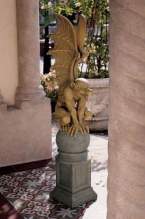 Medieval Fierce Gargoyle Guardian Garden Statue Gothic