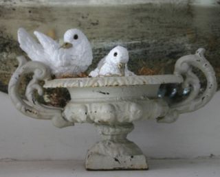  Concrete cement pair of doves birds garden decor statues figurines