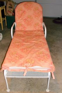   Adjustable Rolling Metal Chaise Lounge Lawn Chair New Custom Cushion