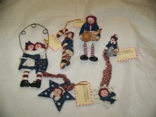  Painted Ornaments Raggedy Ann & Andy Gail West/Catherine Lillywhites