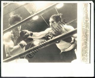 CT PHOTO arz 077 Gene Fullmer Boxer Fights Chico Vejar 1957
