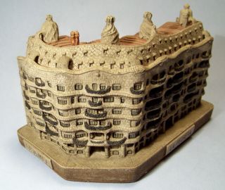  La Pedrera Souvenir Building Replica Barcelona Gaudi Sculpture