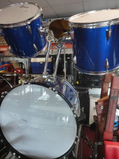 Gammon Percussion Drum Set LOCAL PICKUP ONLY 