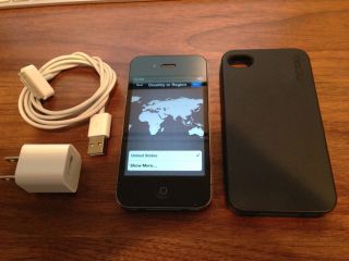 Apple iPhone 4 16GB Black Unlocked Smartphone with CHARGER ADAPTER