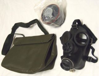 Swiss SM74 Gas Mask, 40mm Filter, Bag & Antifog Kit Unissued Military
