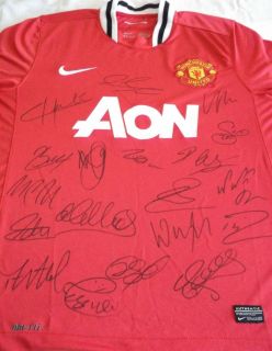  Team signed Manchester united home soccer shirt with Rooney Giggs coa