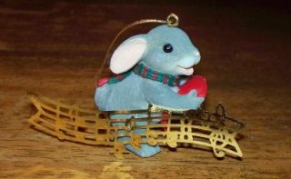 Charming Tails Fa La La 86/109 Bunny Singing Christmas Ornament W/Box