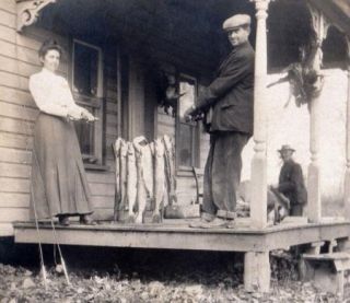 1907 PHOTO   BIG FISH KILL   FISHING   HUNTING   CROSS LAKE NEW YORK