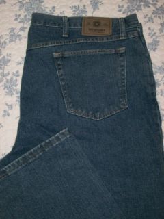 Wrangler Authentic 5 Pocket Mens Jeans Size 42 x 30 Blue Relaxed Fit