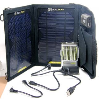 Goal Zero Guide 10 Nomad 7 USB AA Solar Charger Kit