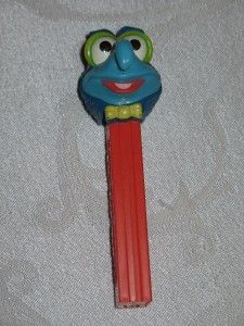 GONZO MUPPETS   NO FEET   PEZ DISPENSER   MADE IN HUNGARY  