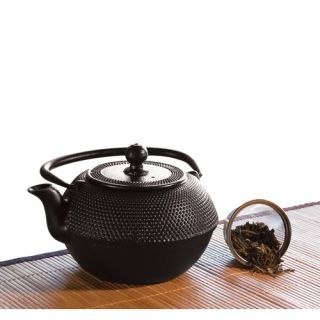40 Oz Cast Iron Teapot in Black Matte