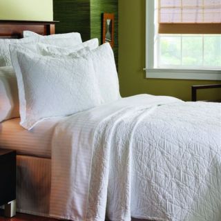 Matelassé Stone Washed Coverlet in Grafix