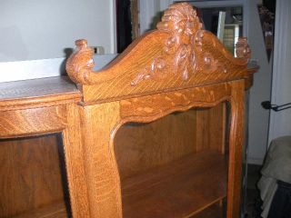 Antique Quarter Sawn Oak Bow Front Adjustable Shelves Curio China