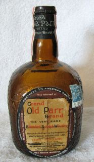 THE GRAND OLD PARR BRAND RARE BLENDED SCOTCH WHISKY DECANTER   IN THE
