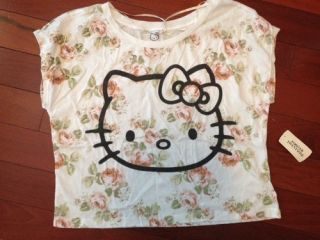 Brand New Hello Kitty Floral Shirt Forever 21 Small S