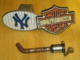 Harley Davidson NY Yankee Hitch Plug Cover Lock