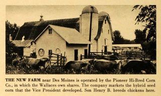  Farm Des Moines Iowa Pioneer Hi Bred Corn Henry Wallace Chickens Barn