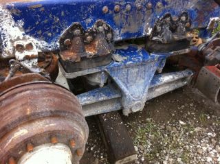 Hendrickson Rubber Block Tandem Axle Suspension Cut Off