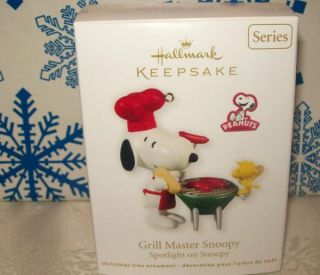 HALLMARK GRILL MASTER SNOOPY #14 SERIES 2011 ORNAMENTS GRILLING