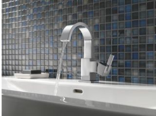 Delta Vero Lavatory Bathroom Sink Faucet Chrome One Handle Single Hole